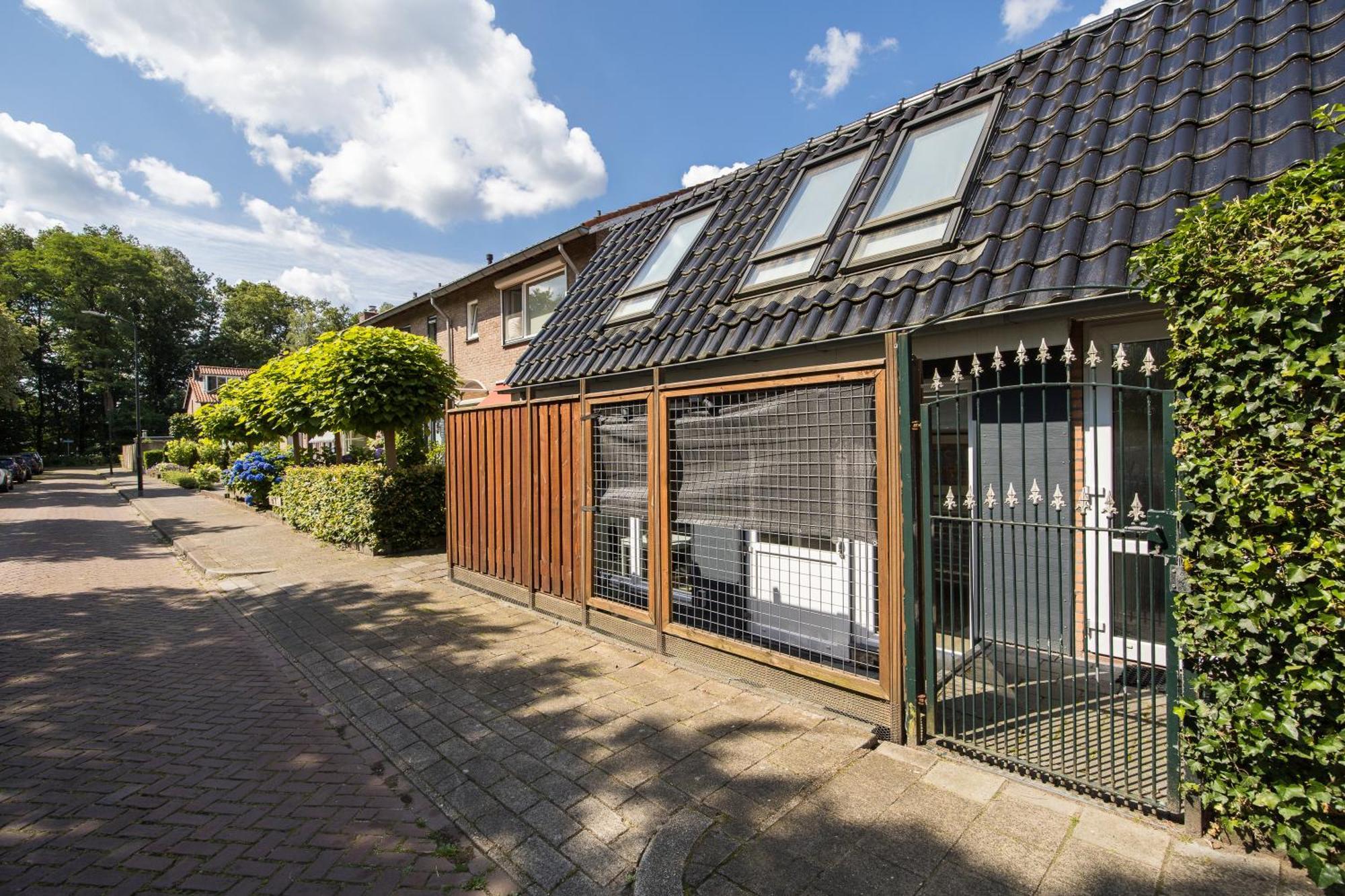 Luxe Wellness Apartment Apeldoorn With Jacuzzi And Sauna Exteriör bild