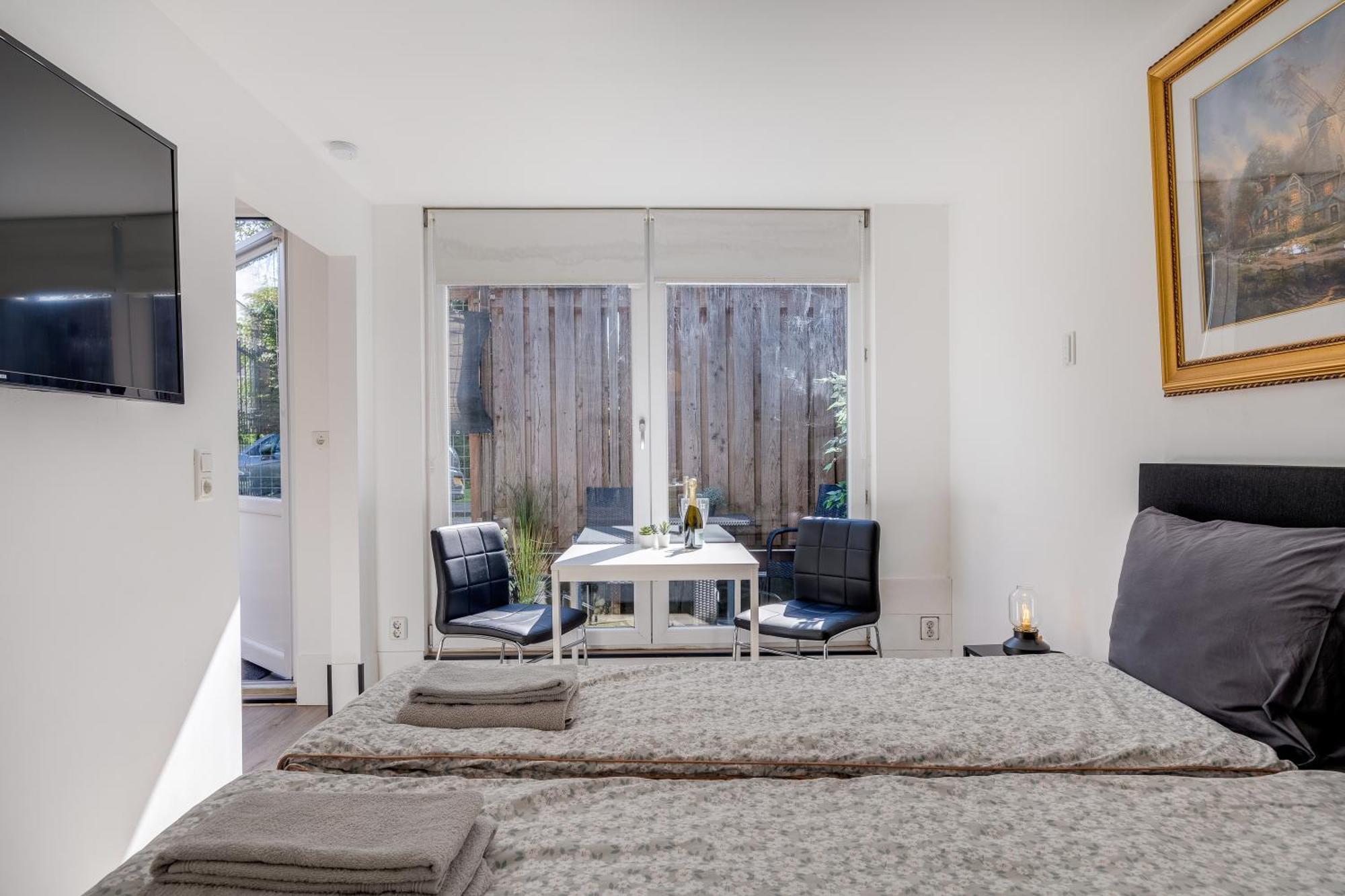 Luxe Wellness Apartment Apeldoorn With Jacuzzi And Sauna Exteriör bild