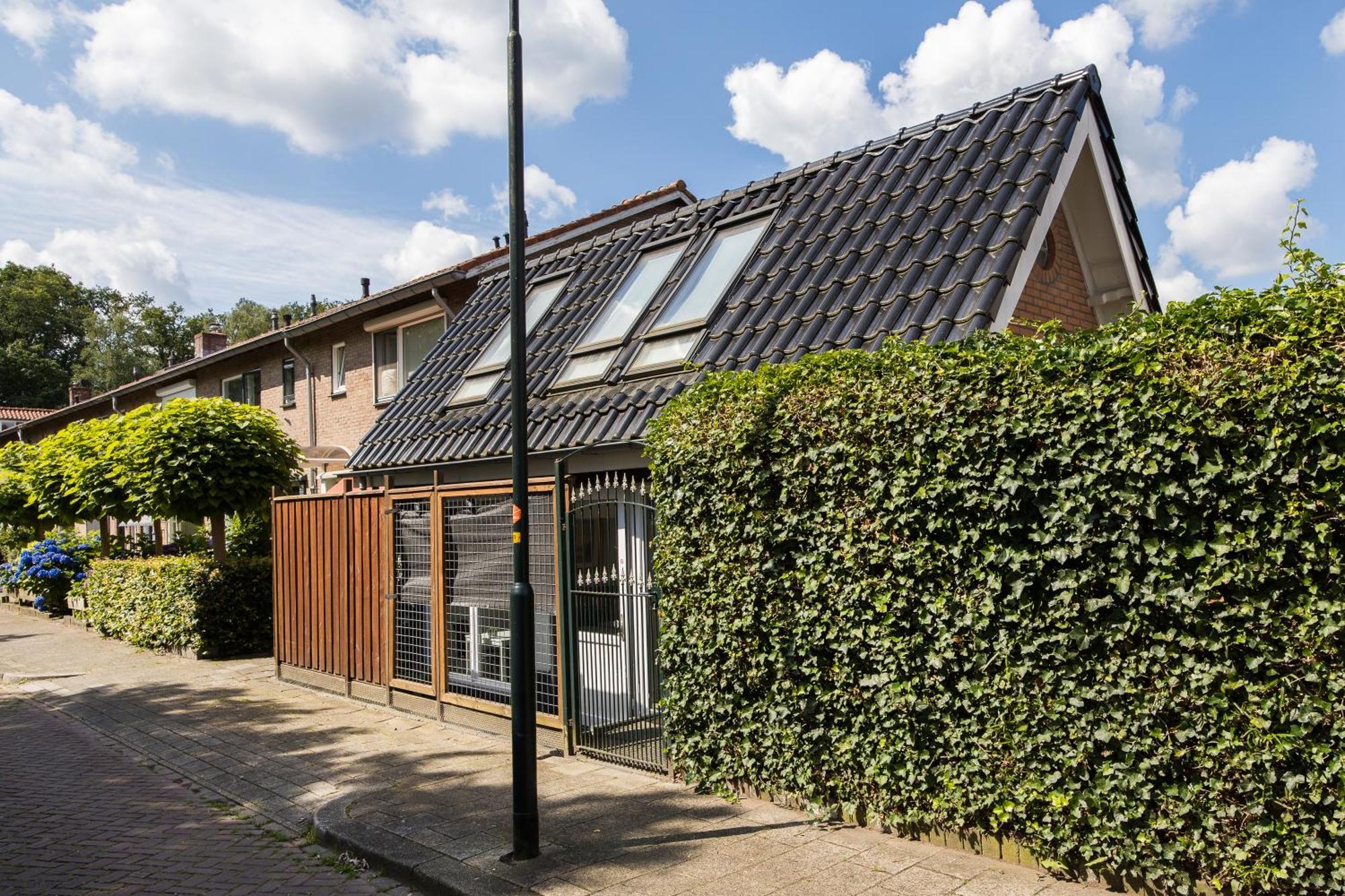 Luxe Wellness Apartment Apeldoorn With Jacuzzi And Sauna Exteriör bild
