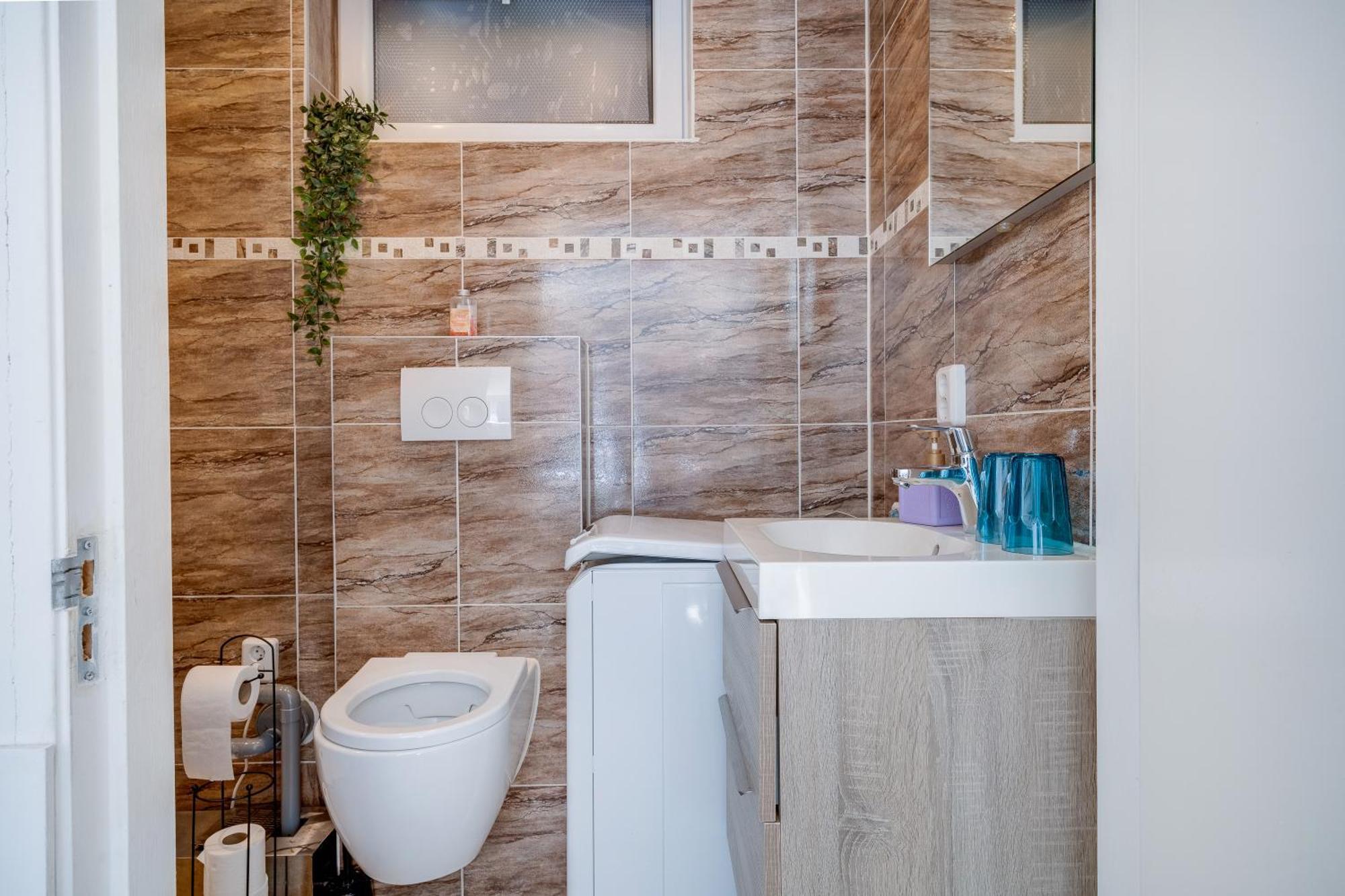Luxe Wellness Apartment Apeldoorn With Jacuzzi And Sauna Exteriör bild