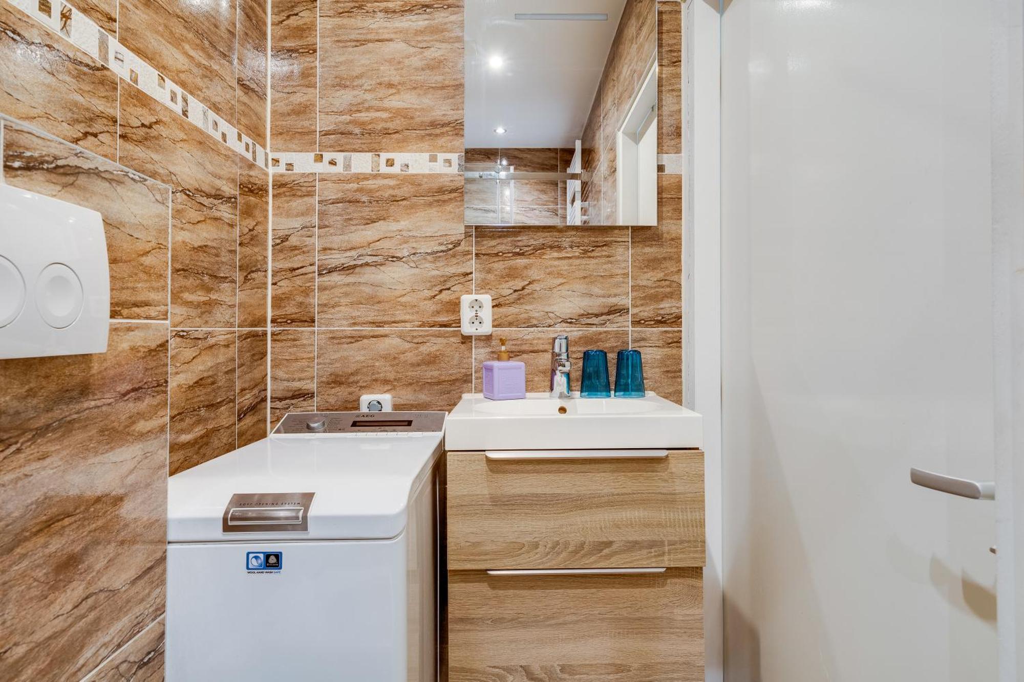 Luxe Wellness Apartment Apeldoorn With Jacuzzi And Sauna Exteriör bild